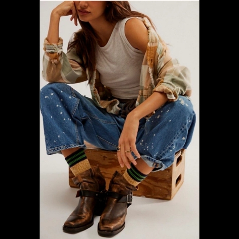 We The Free People Moxie Barrel Jeans Sz 32